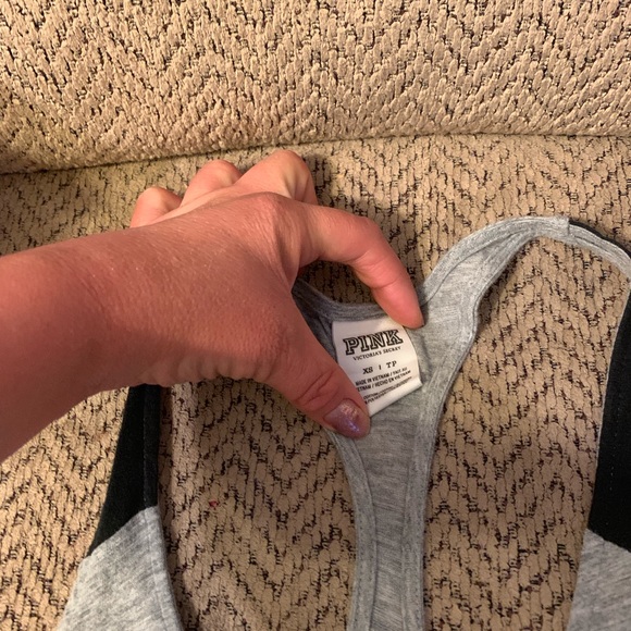 Tanktop - Picture 2 of 2